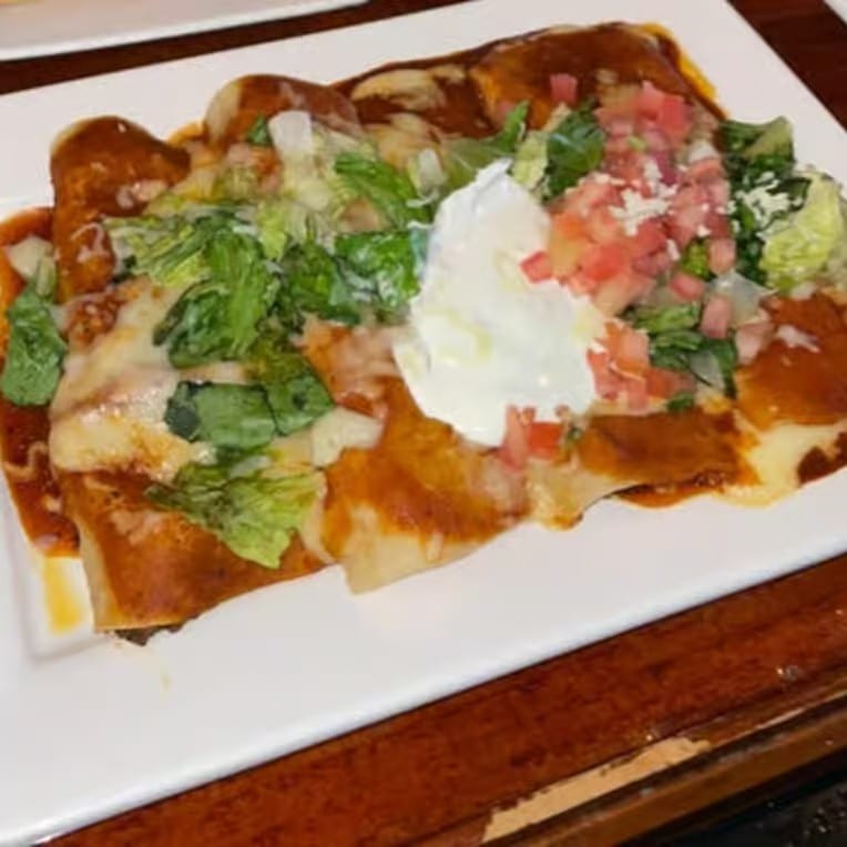 Enchiladas Supremas.