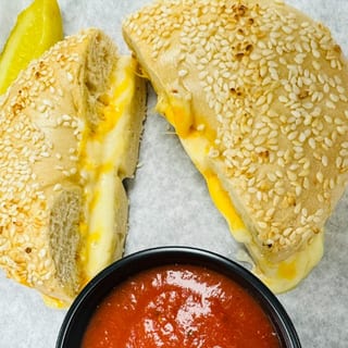4 Cheese Bagel