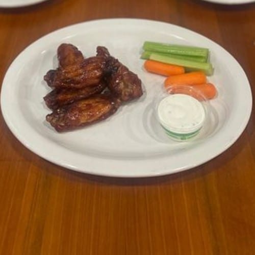 Classic Garlic and Salt Chicken Wings.