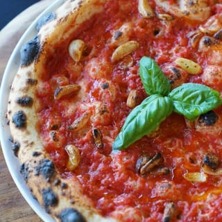 Originale Napoletana Pizza