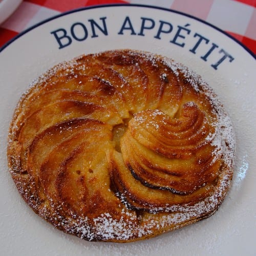Tarte Aux Pommes (Apple Tart Fine).