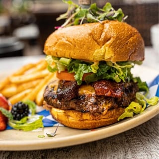 Millionaire's Burger