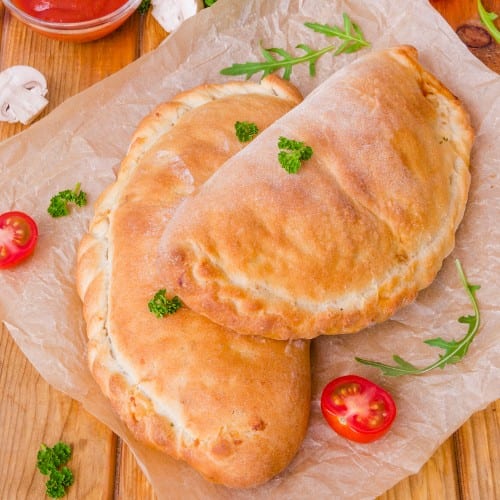 Buffalo Chicken Calzone (Small).