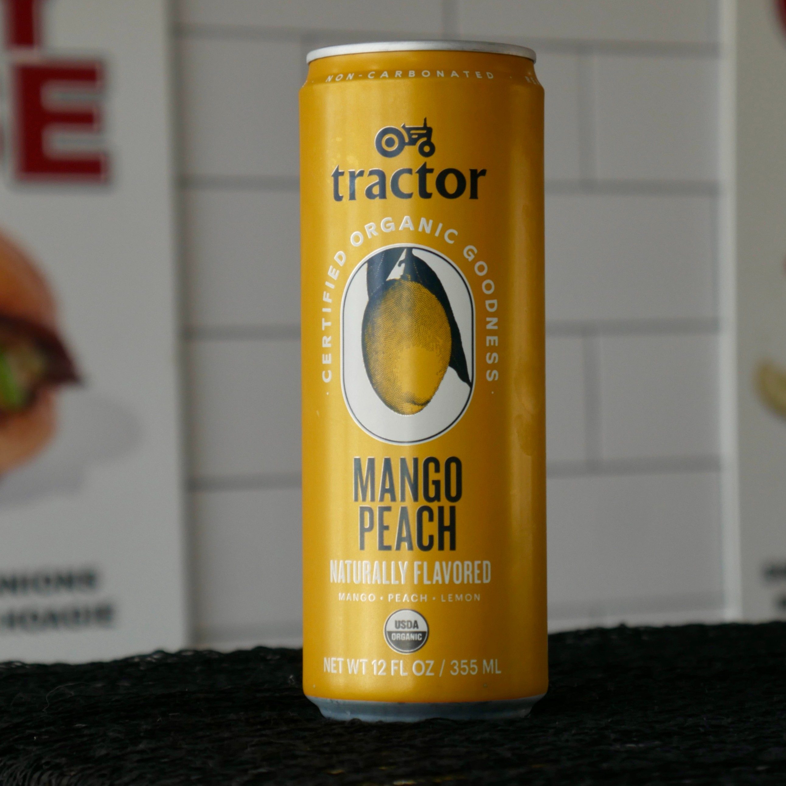 Tractor (mango peach).