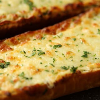 Garlic Bread with Cheese