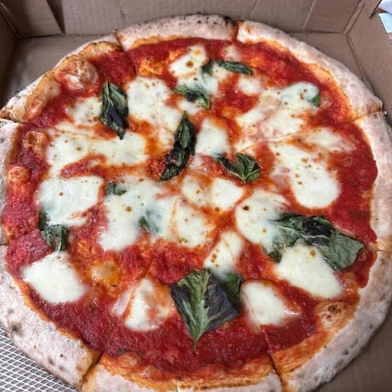 Gluten-Free Options: Italian, Pizza, Sandwiches, Salads