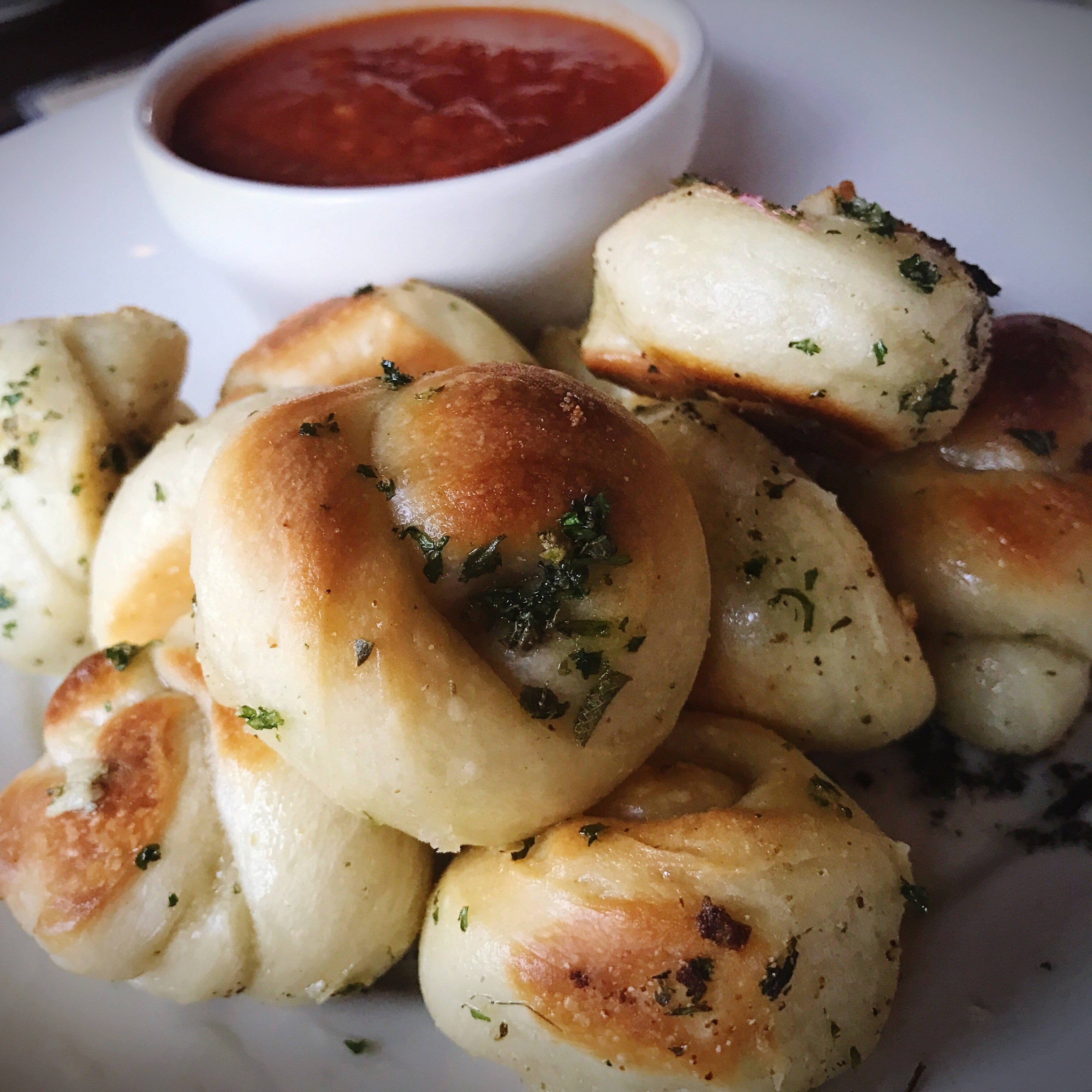 Garlic Rolls (6).