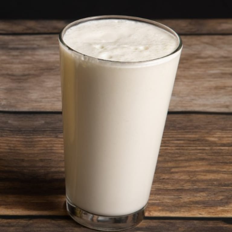 Refreshing Lassi: A Taste of India