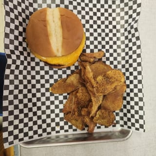 GRILLED CHEESE & FRENCH FRIES