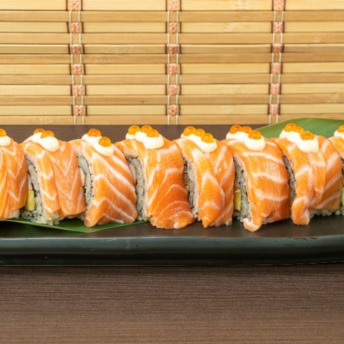 Salmon Roll.