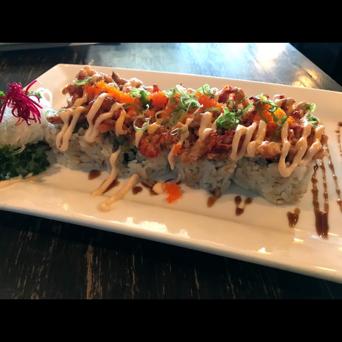 Cheesy Lobster Roll.