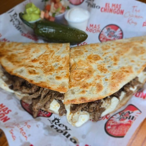 Quesadilla Rey.