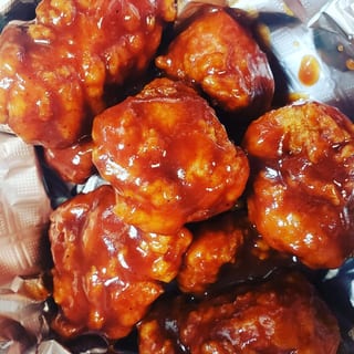 Boneless buffalo wings (10 pieces)