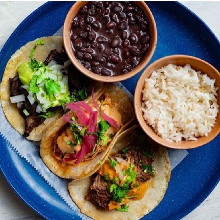 Crunchy Flautas: A Mexican Street Food Favorite