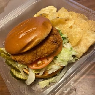 Amazing Chicken Sandwich: Crispy