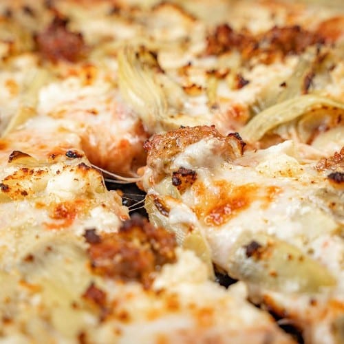 Grizzly Gulch Pizza 15" - 8 Slices.