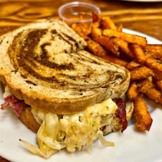 "Walker Stadium" Classic Reuben on Rye
