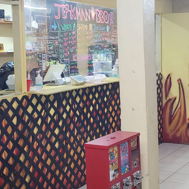 Welcome to Your Favorite Soul Food Spot!