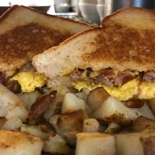 Breakfast Sandwich