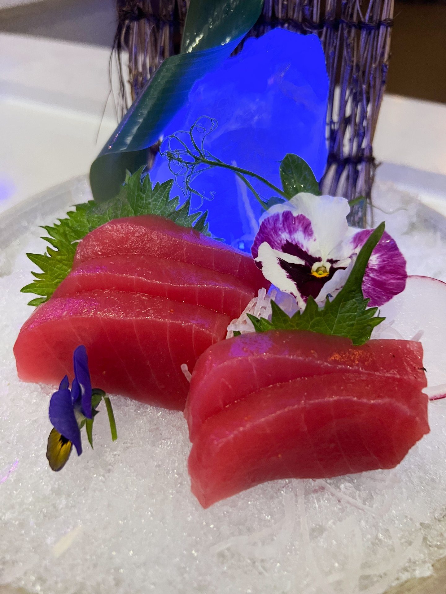 Tuna (Sashimi).