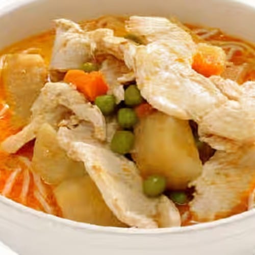 M9 Curry Chicken with Vermicelli.