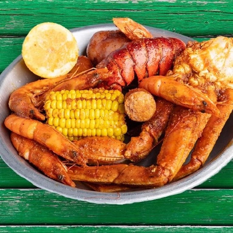 Fresh Oyster Delights: Seafood and Cajun Cuisine