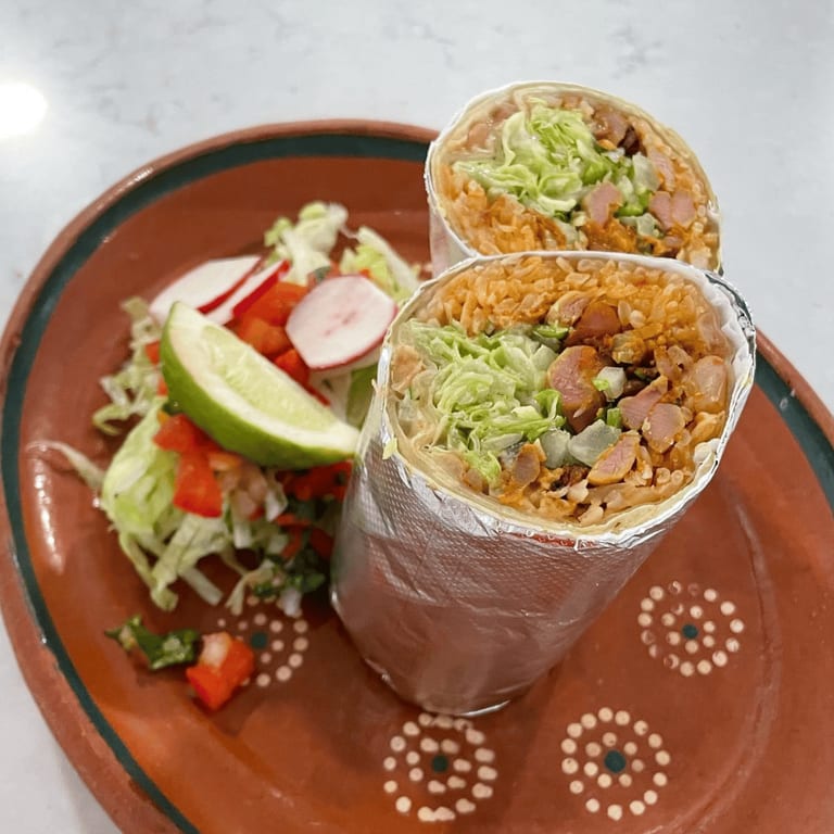 Delicious Ceviche and Fresh Seafood Dishes