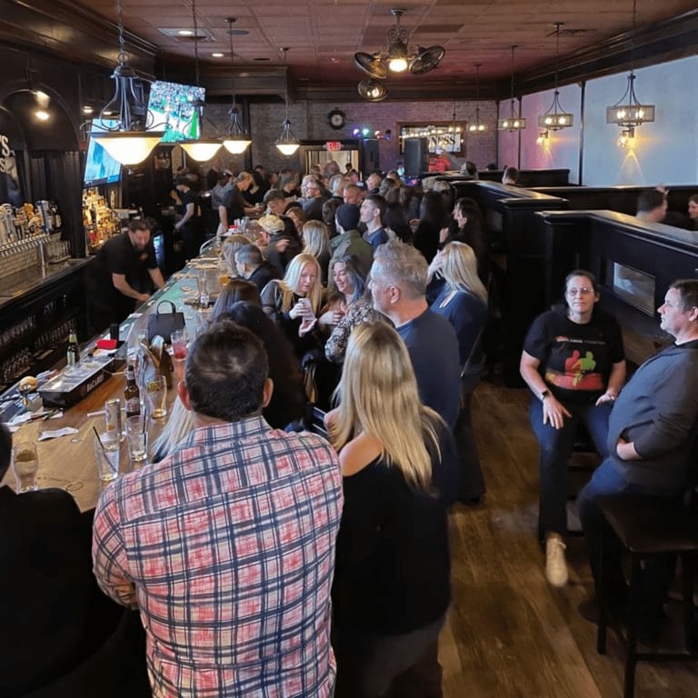 Perfect for Groups and Families 👨‍👩‍👧‍👦