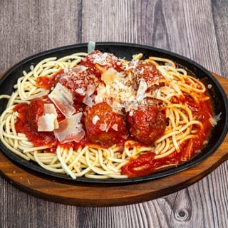 Spaghetti & Meatballs