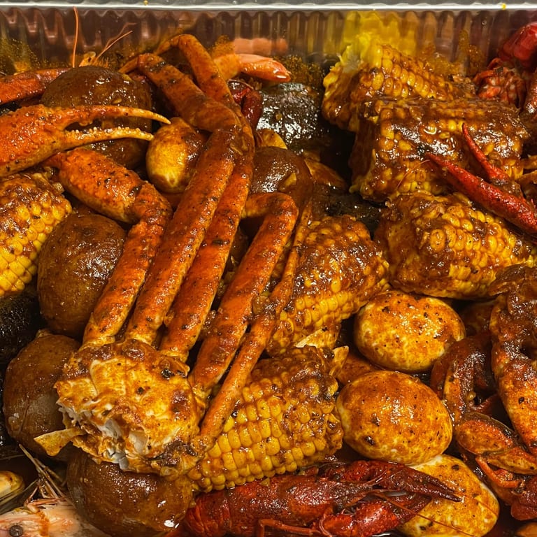 Experience Bold Flavors & Creative Plates