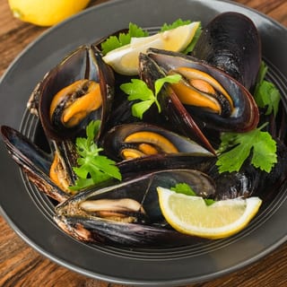 Thai Steamed Mussel