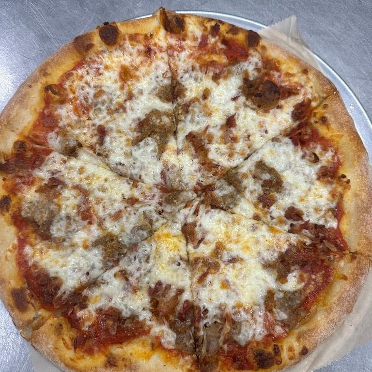 Meat Lovers Pizza: A Carnivore's Delight