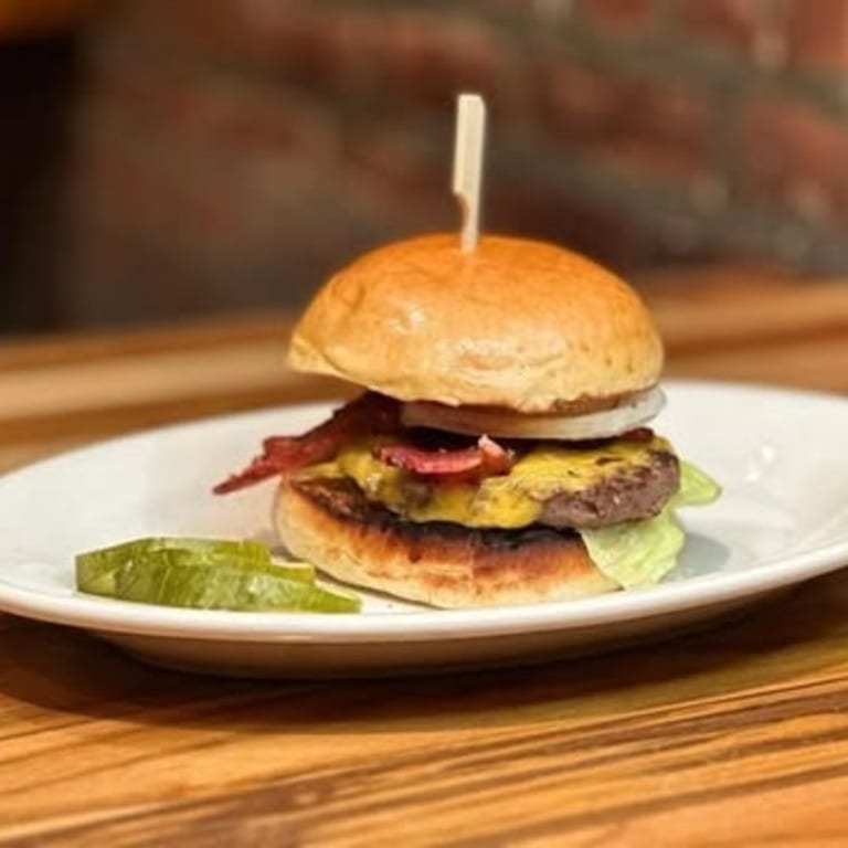 Bar Food Delights: Burgers, Wings, and More