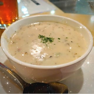 New England Clam Chowder ( 12oz )