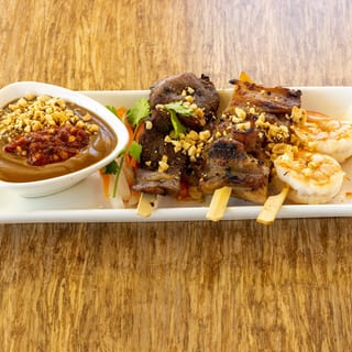 Grilled Combo Skewers (Nuong Cay Dac Biet)