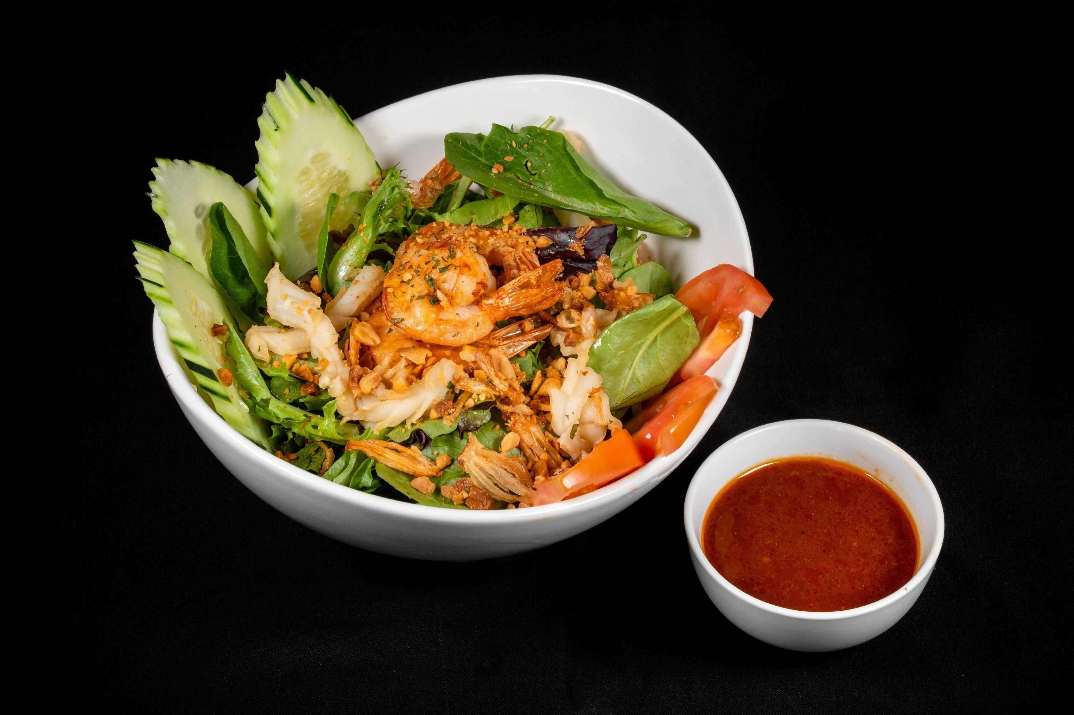 Seafood Salad (Goi Hai San).