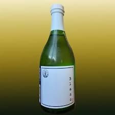 Den Blanc Sake Bottle.