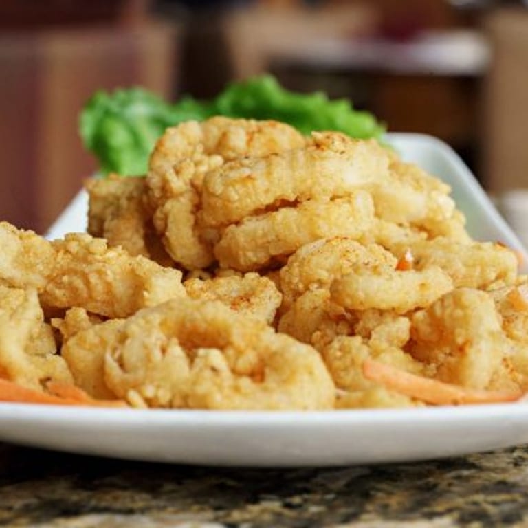 Crispy Calamari: A Bite Above!
