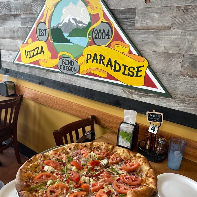 The Perfect Crust & Neighborhood Vibe