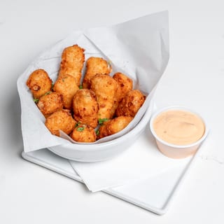 Macaroni and cheese pepper jack creamy breaded bites dinner