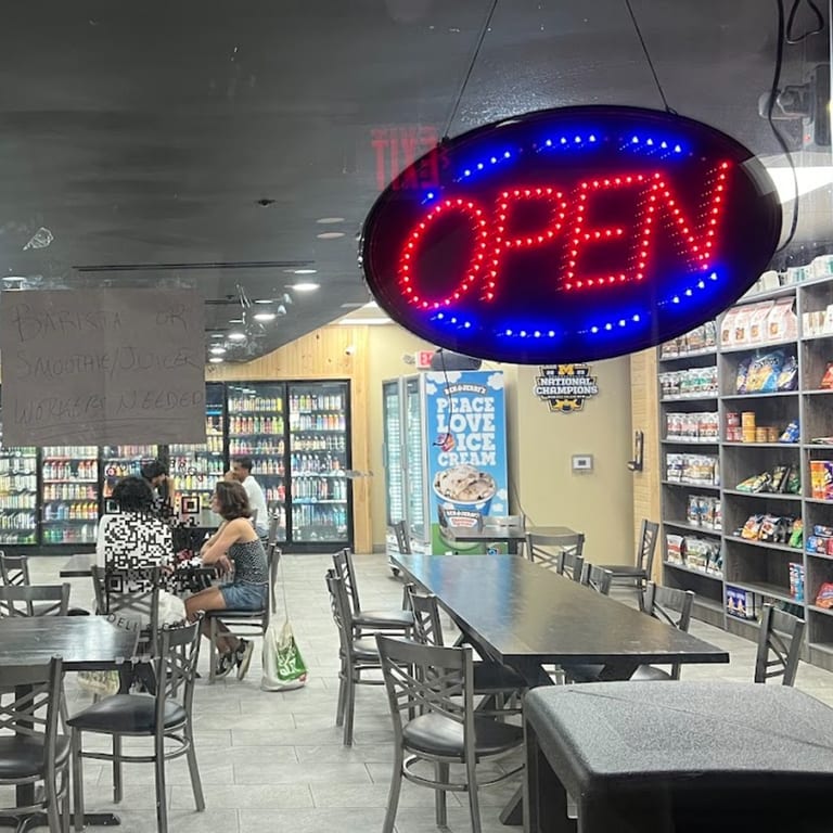 Come Visit Us Today! 🏢🍔