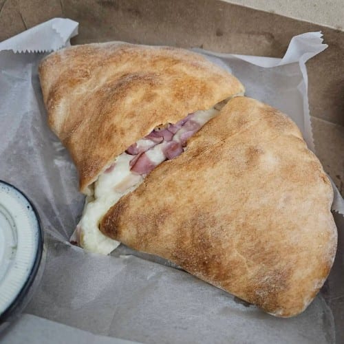 Roni & Shrooms Calzone.