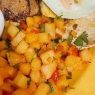 GRILLED CHICKEN BREAST WITH TWO EGGS