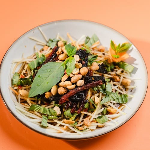 6. Papaya Salad - Goi Du Du.
