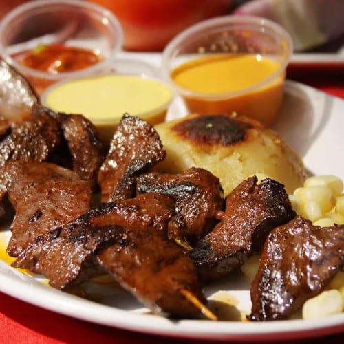 Anticuchos.