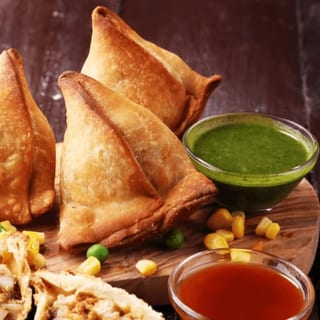 Vegetable Samosa