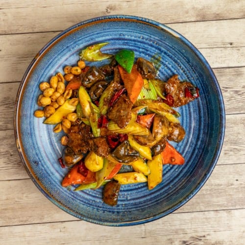 B7. Kung Pao Beef (Spicy).