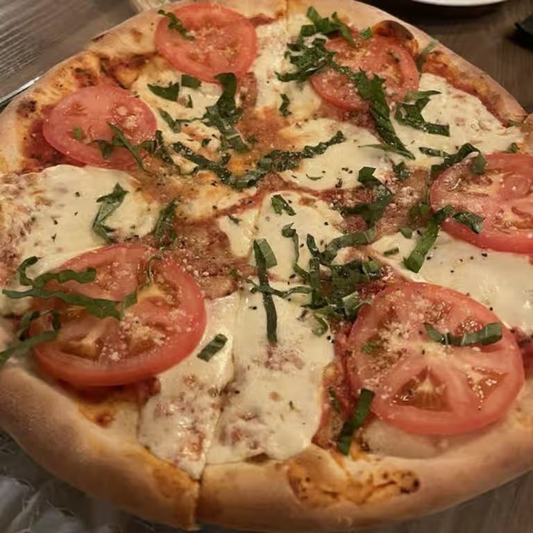 Margherita Pizza.