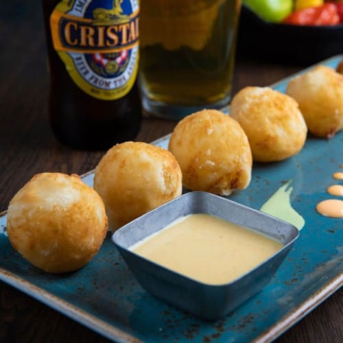 Boliyucas en Salsa Huancaina.