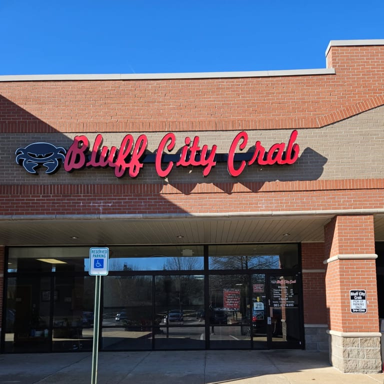 Welcome to the Best Seafood Experience in Town!